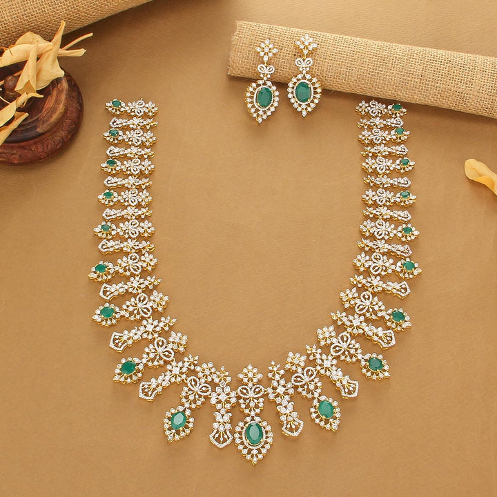 Trendy Avikam Long Necklace Set