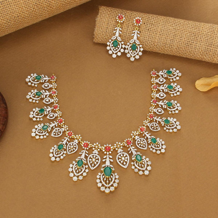 Luxe Glow Short Necklace Set