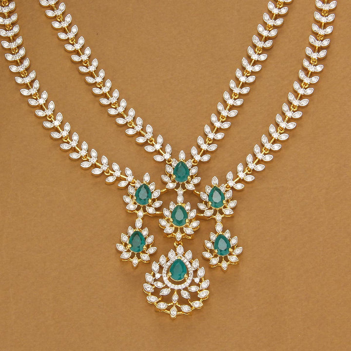 Layered Diamond Design Short Necklace