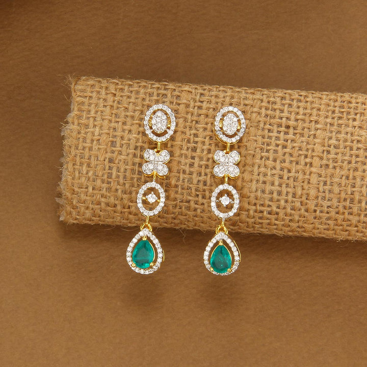 Anaisha Short Necklace Set