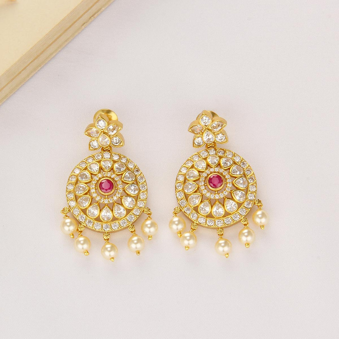 Izara Short Necklace Set