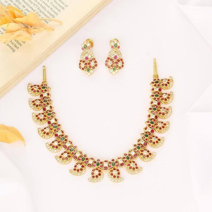 Pretty Mango Short Necklace Set