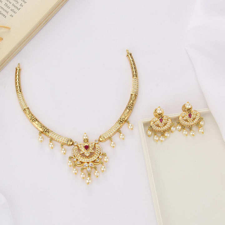 Varunika Short Necklace Set