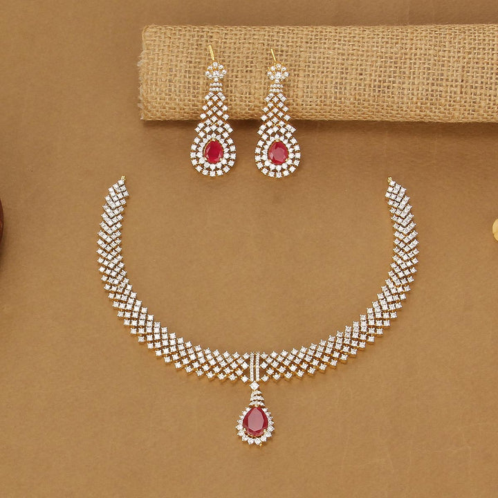 Dazzling Avikam Short Necklace Set