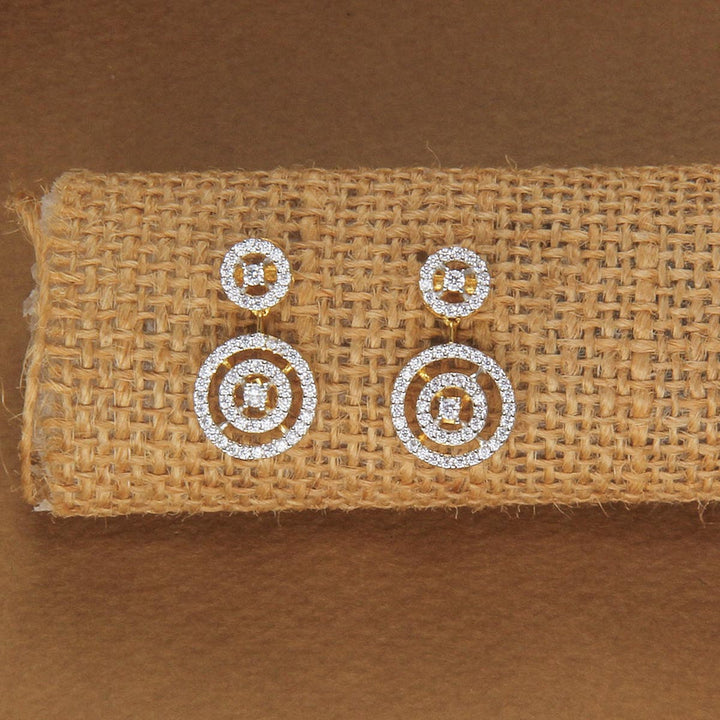 Stylish Avikam Short Necklace Set