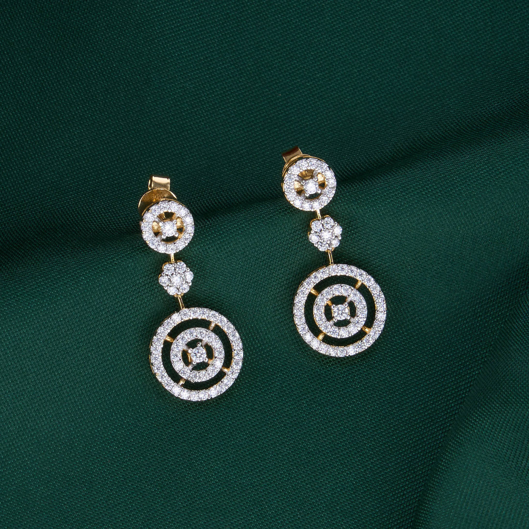 Stylish Avikam Short Necklace Set
