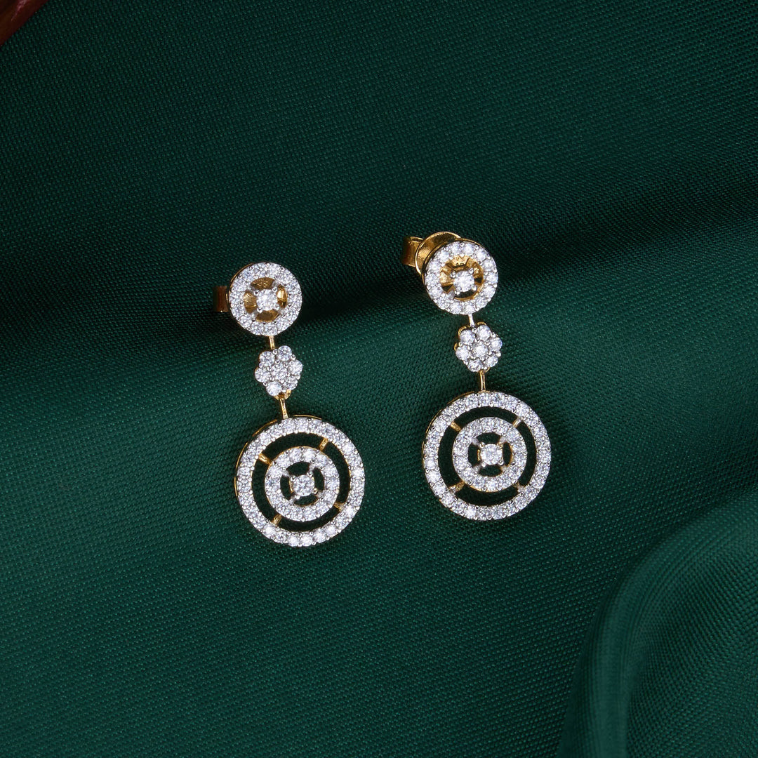 Stylish Avikam Short Necklace Set