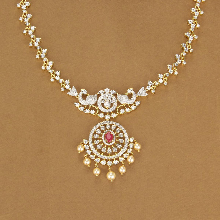 Royal Crest Short Necklace Set