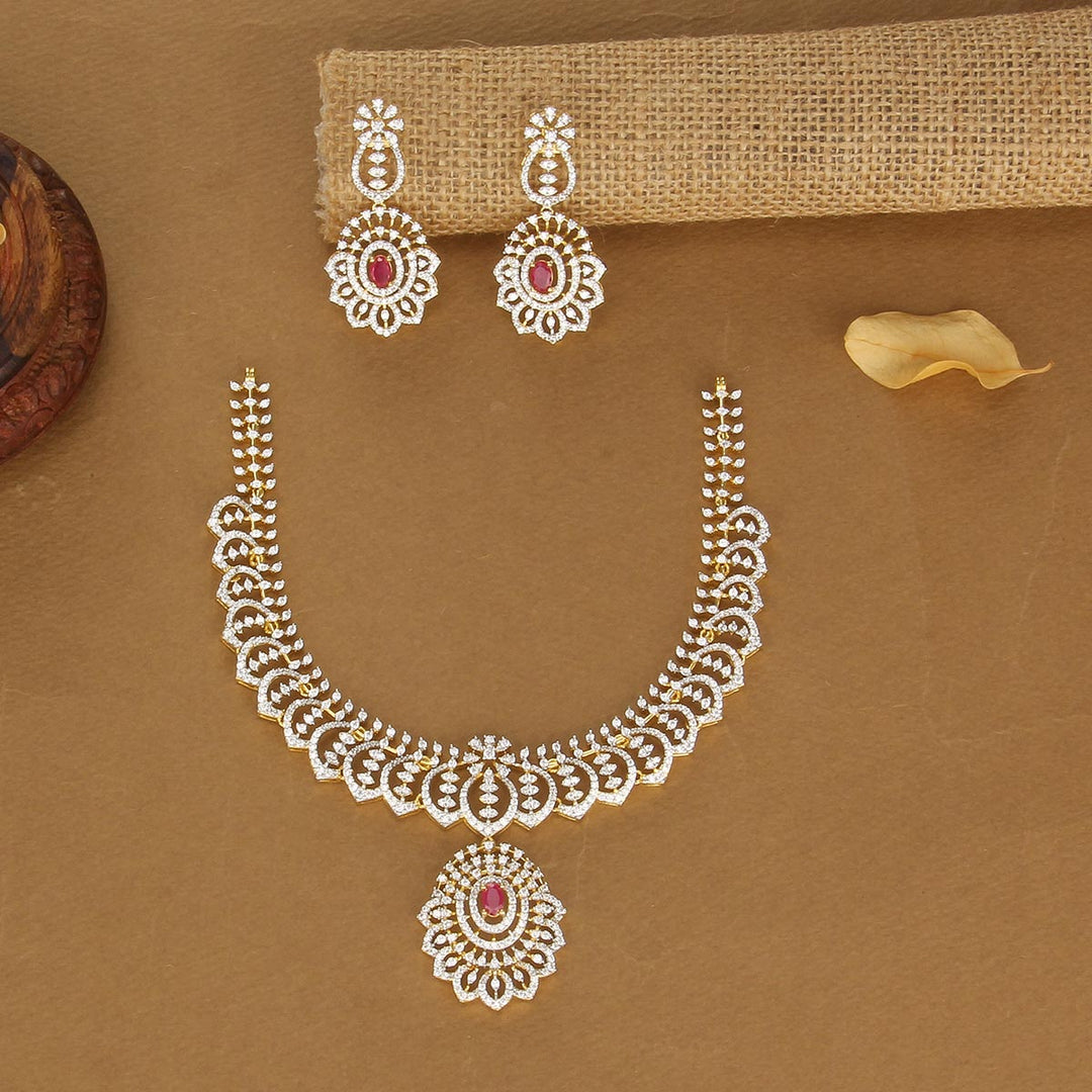 Glitz Charm Short Necklace Set