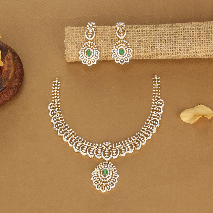 Glitz Charm Short Necklace Set