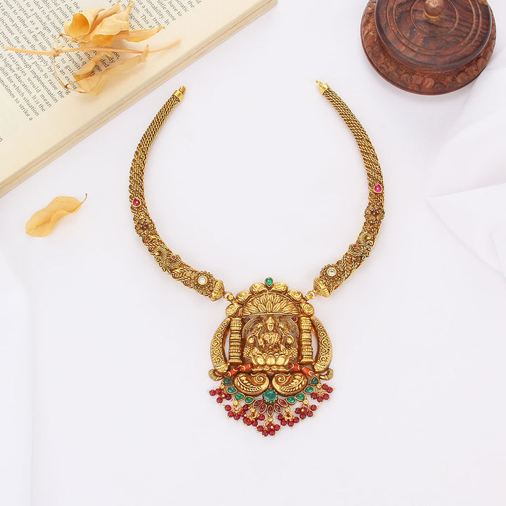 Dazzling Nagas Short Necklace