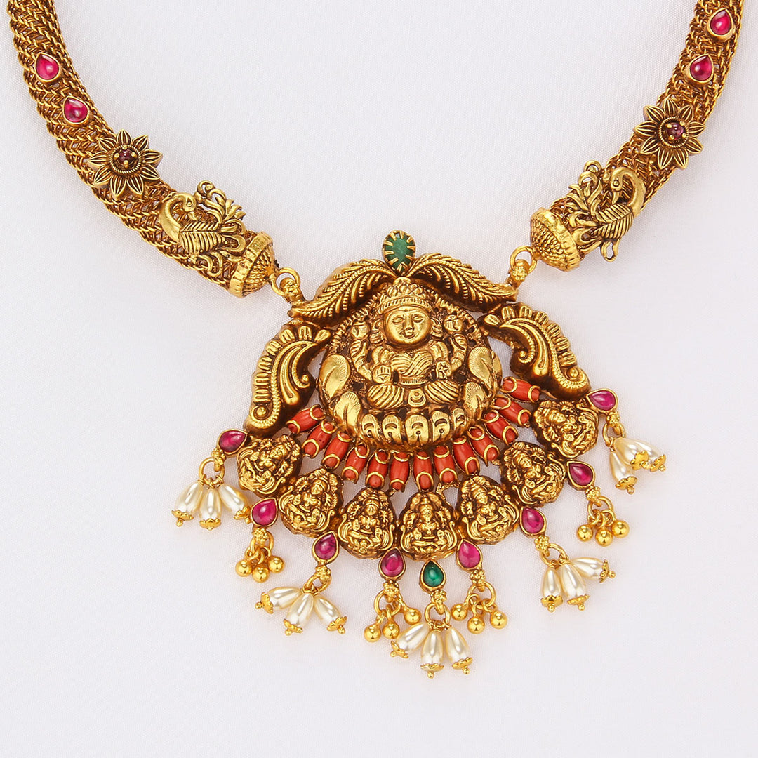 Yashika Nagas Short Necklace