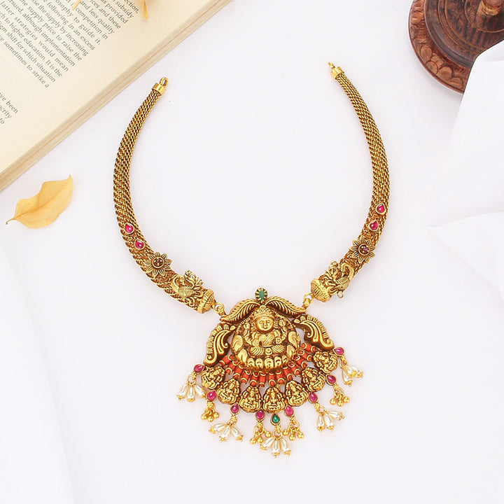 Yashika Nagas Short Necklace