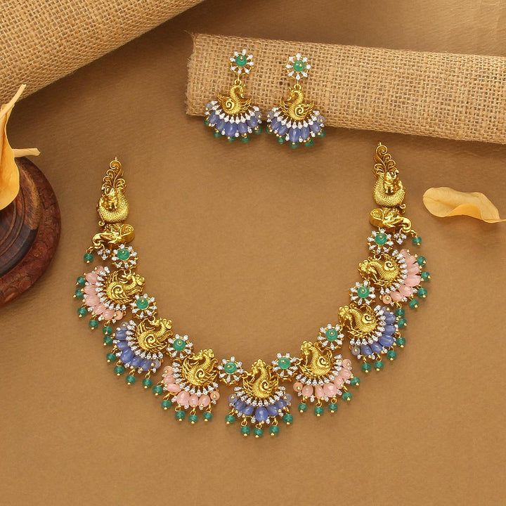 Darvinkha Short Necklace Set