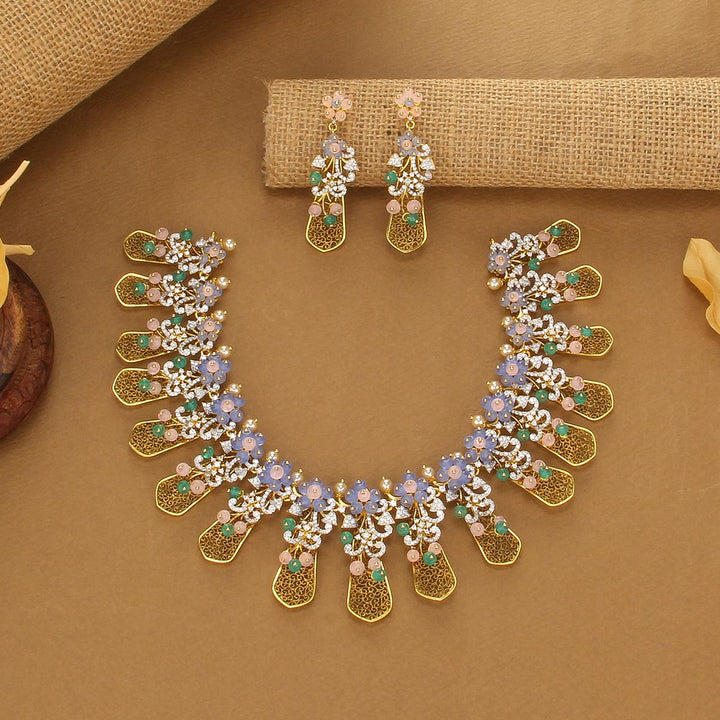 Yuthiksha Avikam Short Necklace Set