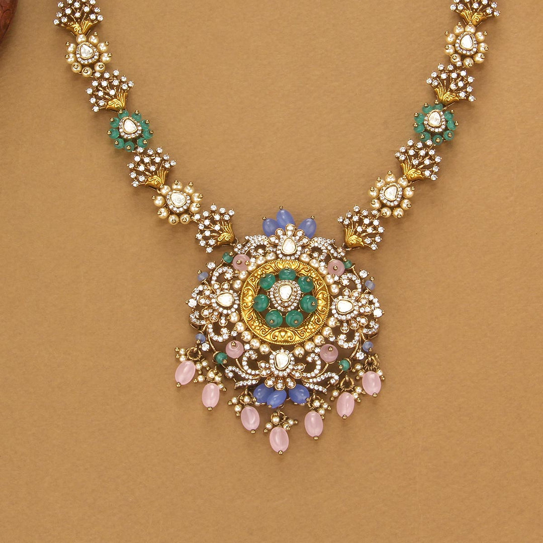Aharikha Avikam Short Necklace Set