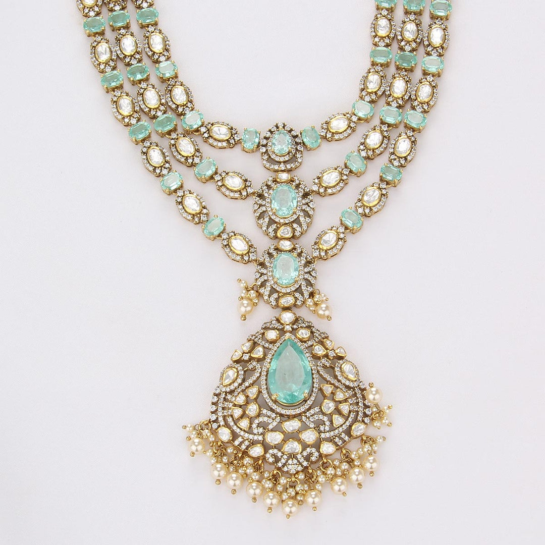 Glittering Short Necklace Set