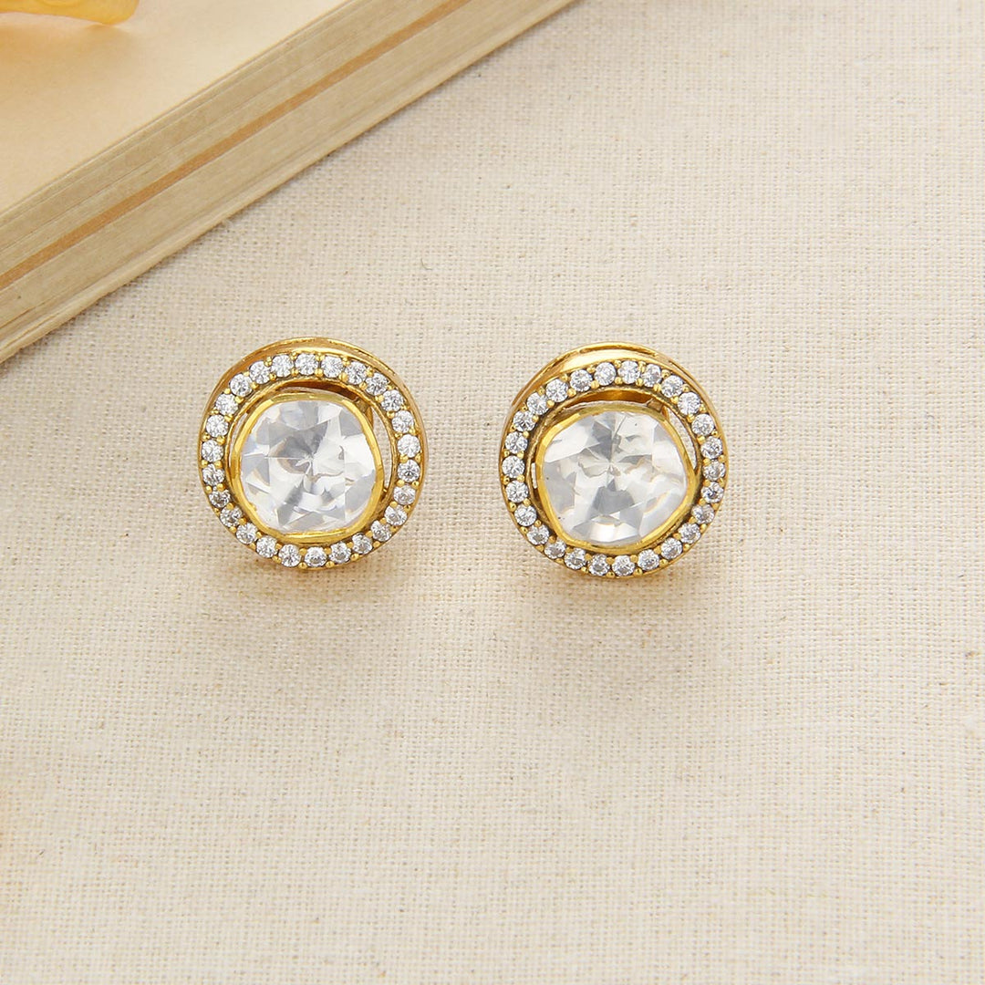 Chic & Trendy Short Necklace Set