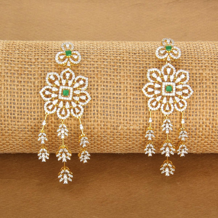 Eye-Catching Avikam Long Necklace Set