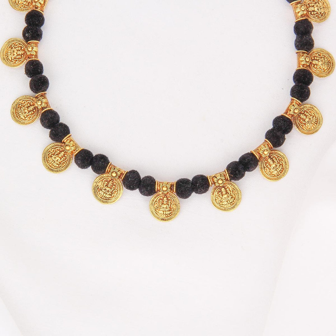 Ravitha Rope Necklace