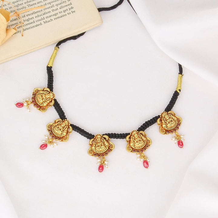 Shakshi Rope Necklace