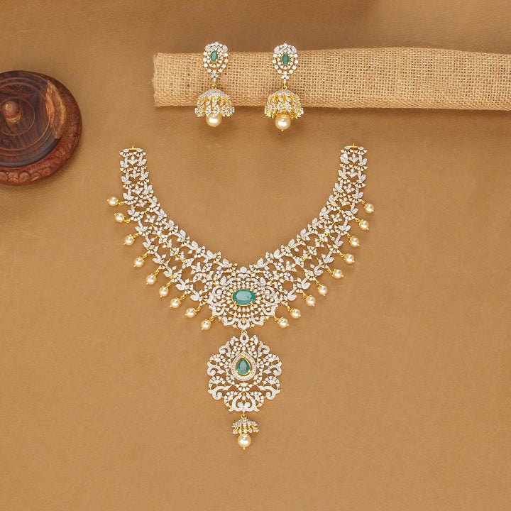 Dazzle Delight Avikam Short Necklace Set