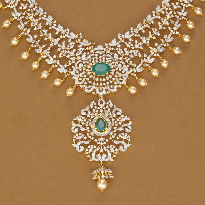 Dazzle Delight Avikam Short Necklace Set