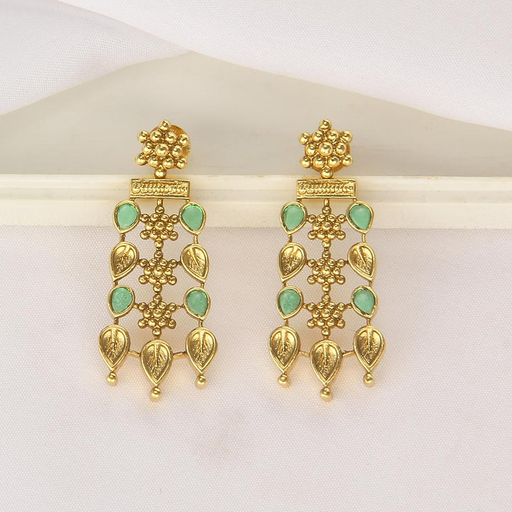 Jhansikha Short Necklace Set