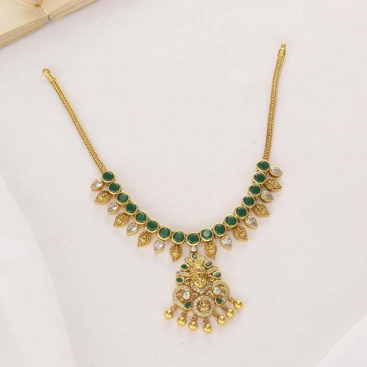 Anagha Stone Short Necklace