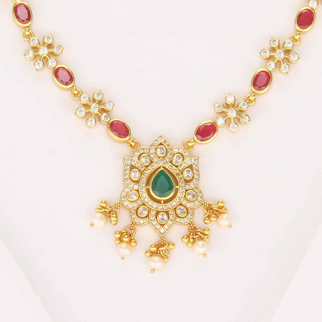 Priya Stone Short Necklace