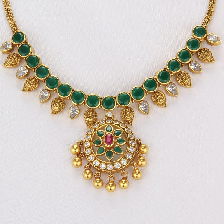 Maanasha Stone Short Necklace