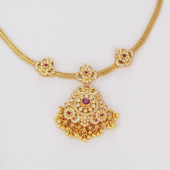 Avisha Attigai Necklace