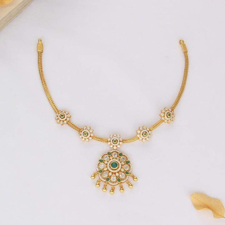 Crystal Aura Short Necklace