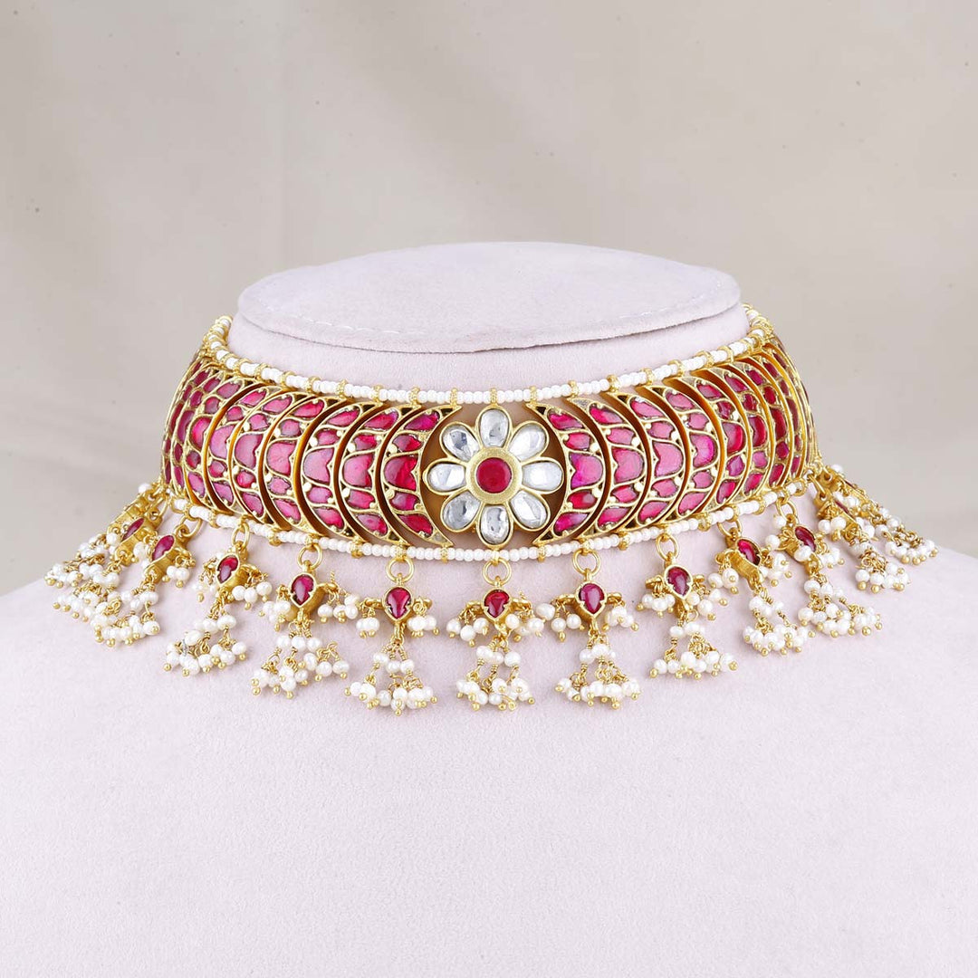 Beauteous Choker