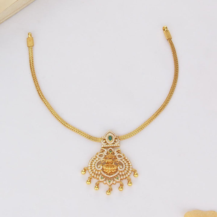 Chara Stone Short Necklace