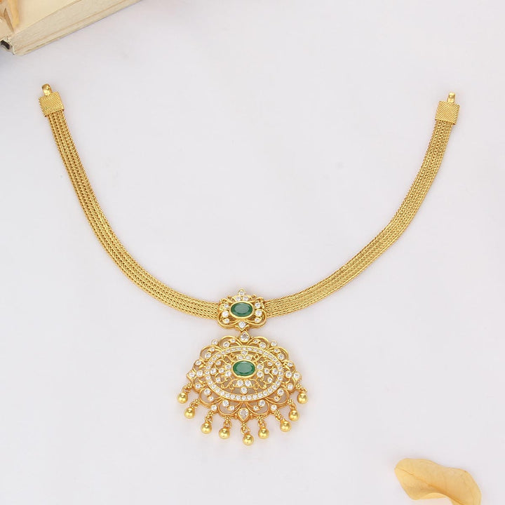 Traditional Charm Short Necklace