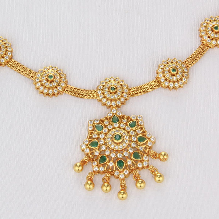 Aarikha Stone Short Necklace
