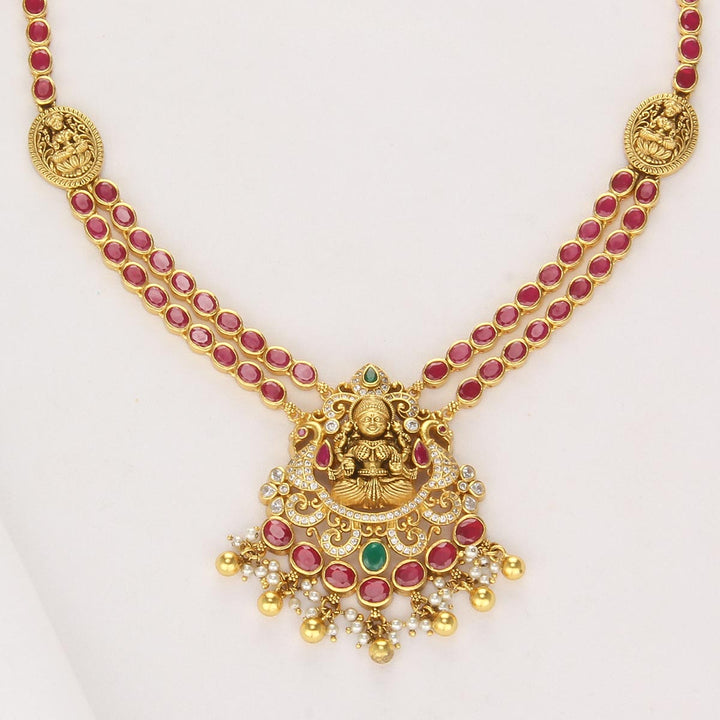 Timeless Elegance Nagas Short Necklace
