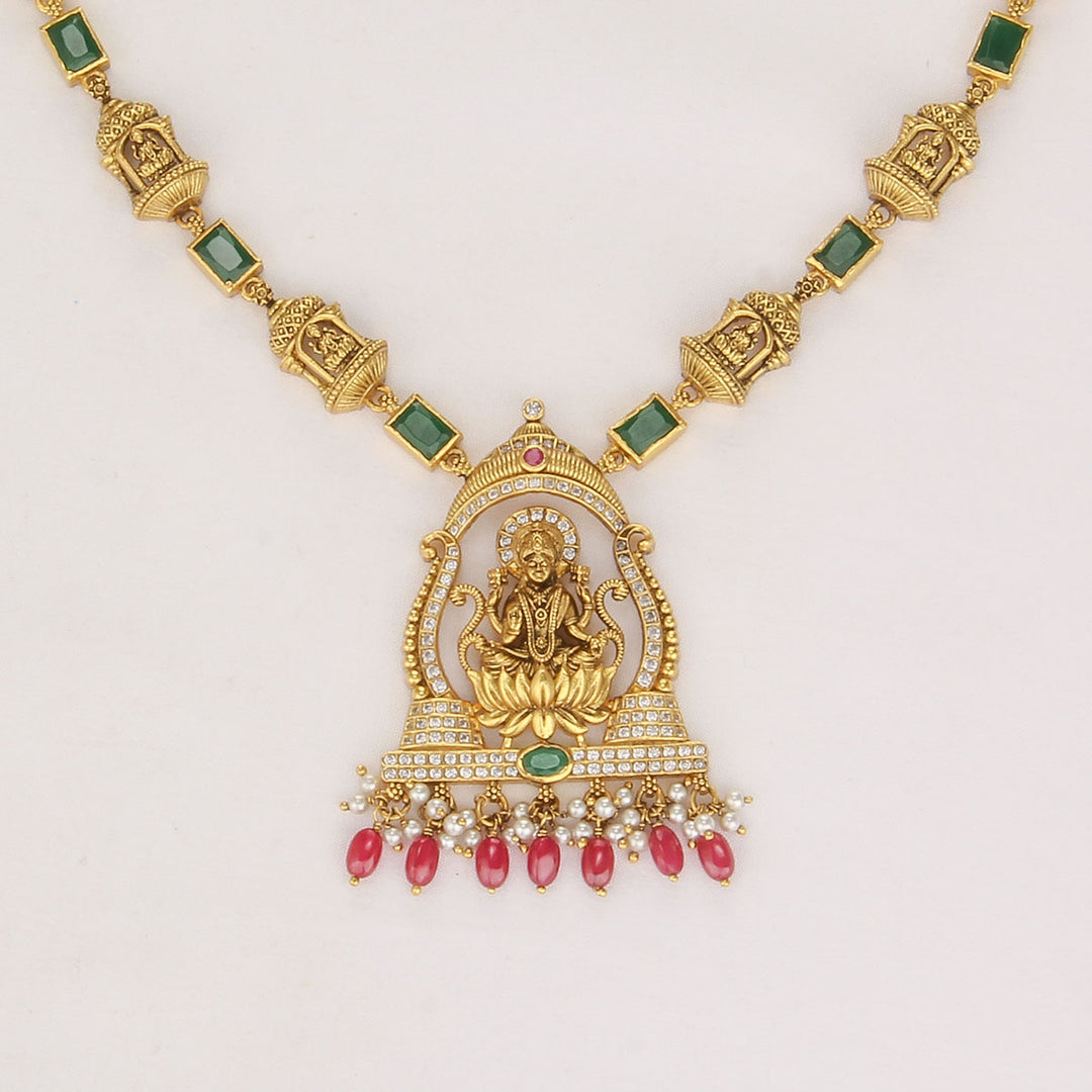 Divine Glow Nagas Short Necklace