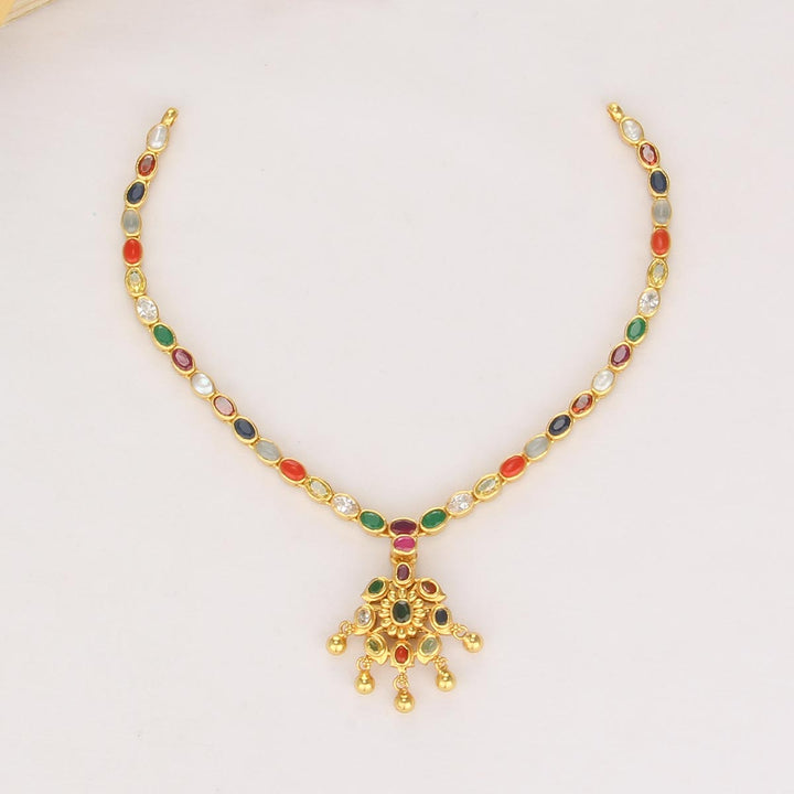 Shruthika Reversible Short Necklace