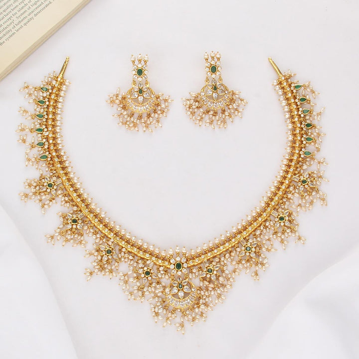 Vedika Guttapusalu Necklace Set