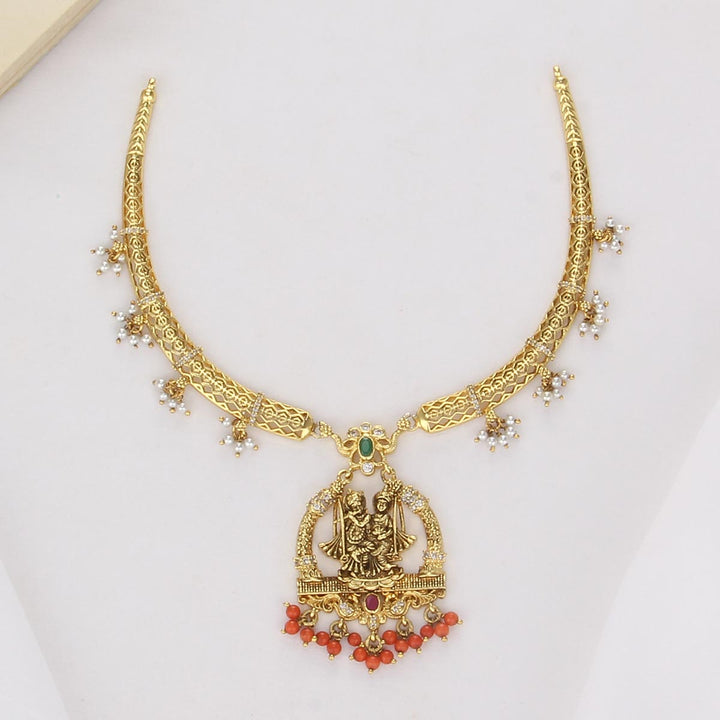 Jeshvika Nagas Short Necklace