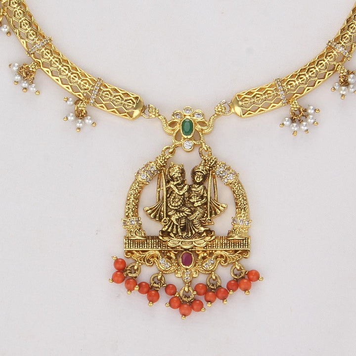 Jeshvika Nagas Short Necklace