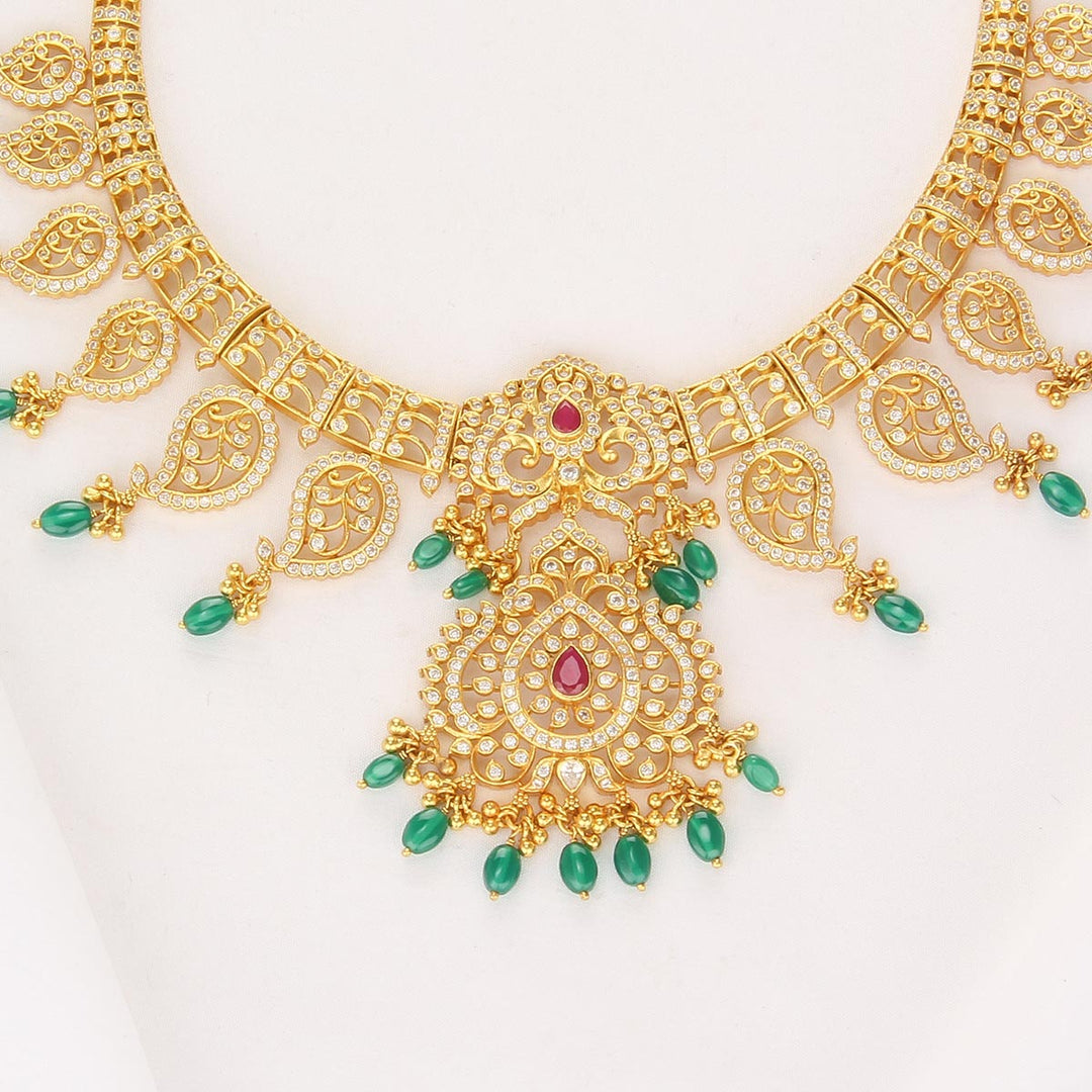 Pretty Look Stone Short Necklace