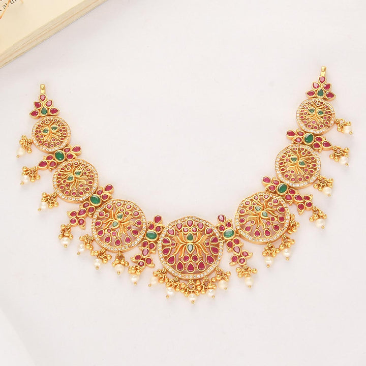 Kanishka Stone Short Necklace
