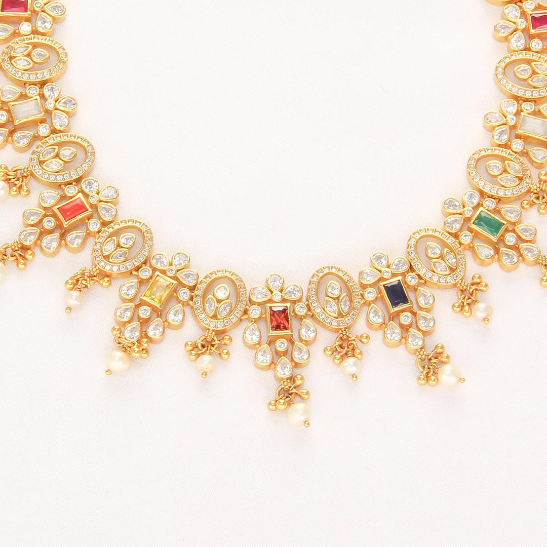 Sri Leena Stone Short Necklace