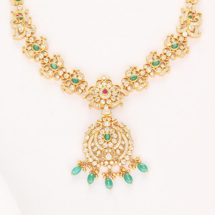 Rishinika Stone Short Necklace