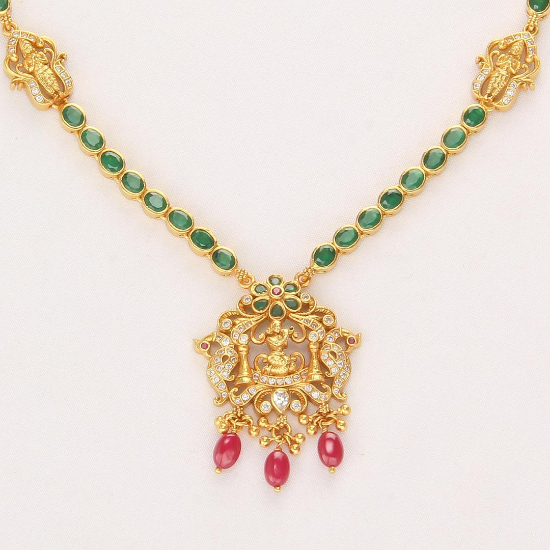 Heritage Stone Short Necklace
