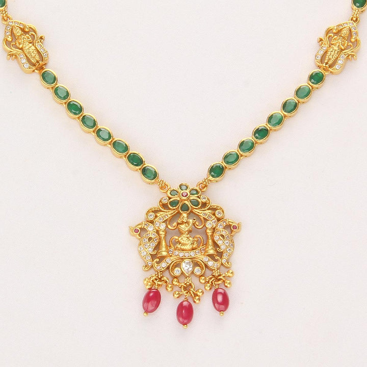Heritage Stone Short Necklace