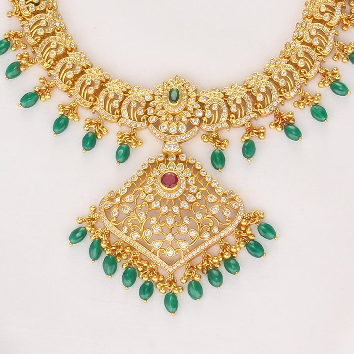 Aathesh Stone Short Necklace